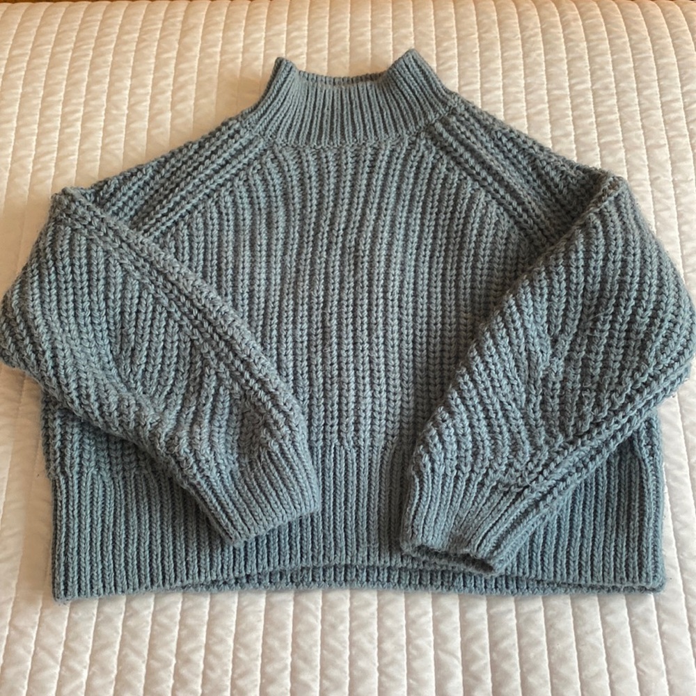 Blue H&M chunky-knit turtleneck sweater, L